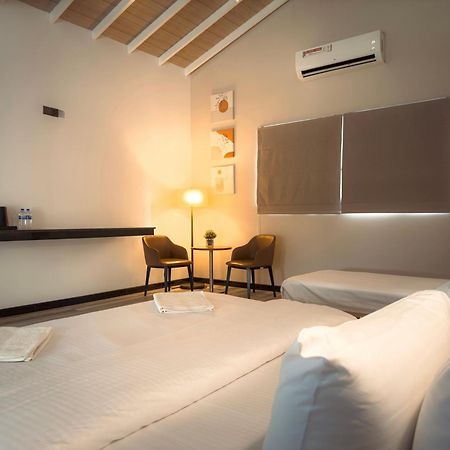 Airport Green Olive Villa Katunayaka Extérieur photo