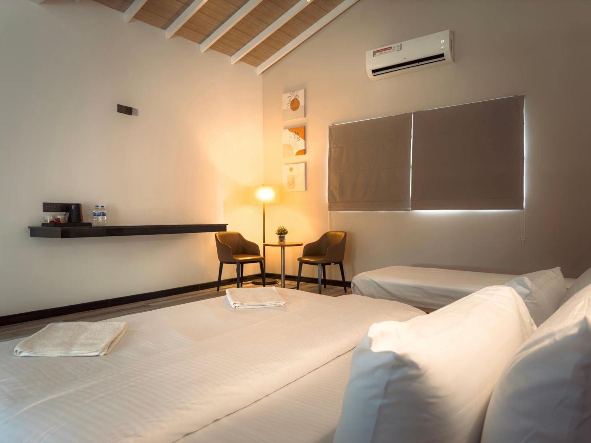 Airport Green Olive Villa Katunayaka Extérieur photo