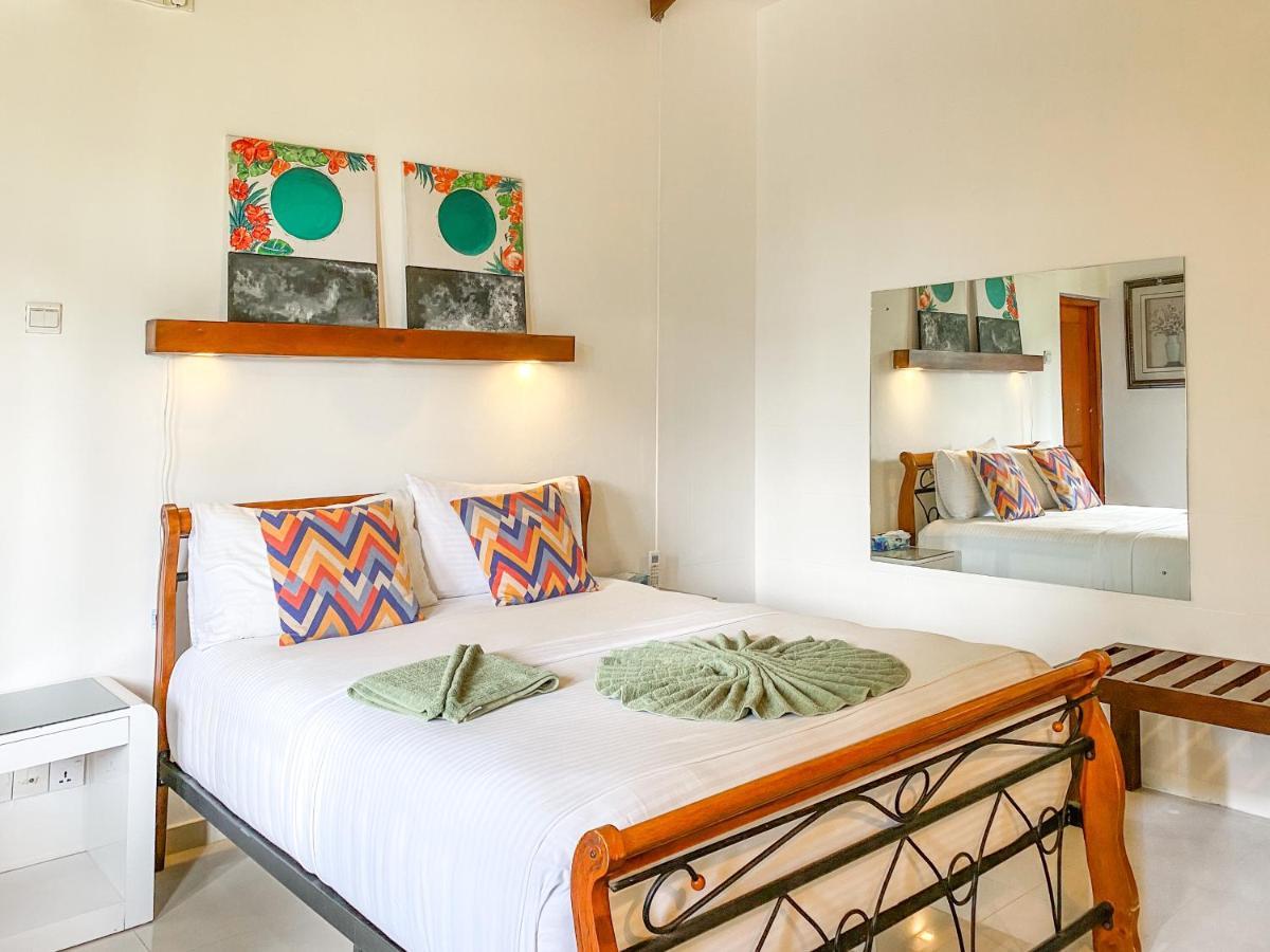 Airport Green Olive Villa Katunayaka Extérieur photo
